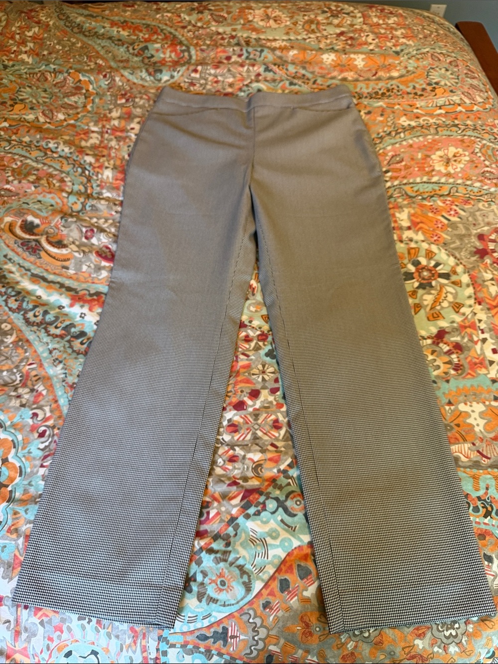 LOFT Gray Micro-Check Ankle Dress Pants